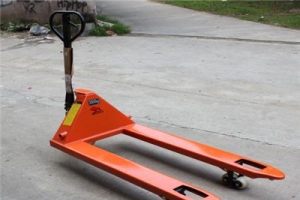 手動搬運(yùn)車過了保質(zhì)期怎么辦？