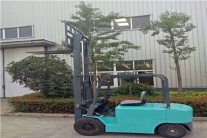 電動(dòng)叉車(chē)的電子助力轉(zhuǎn)向系統(tǒng)有什么作用？