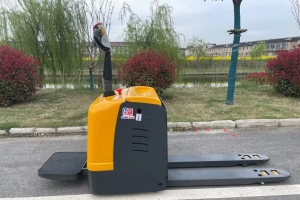 如何清洗電動搬運車的液壓系統(tǒng)？