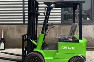 電動(dòng)叉車(chē)零件裝配與調(diào)整的基本原則