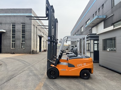 ?CPD?型電池平衡重叉車